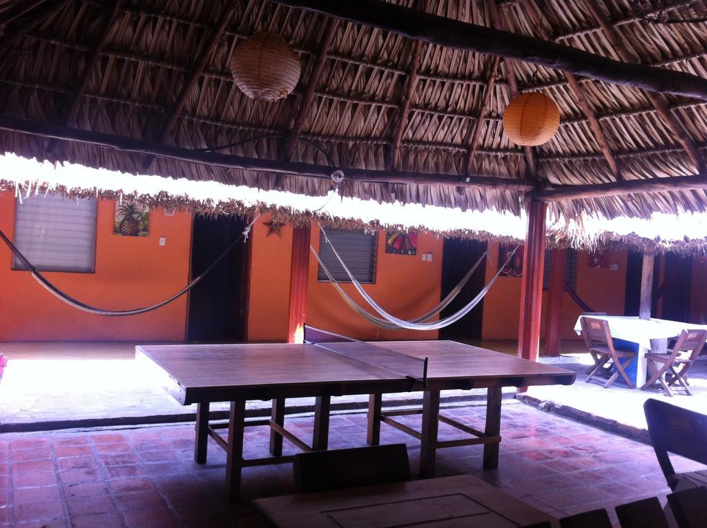 Hotel El Delfin Monterrico Kültér fotó
